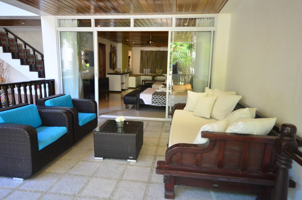 Pinjalo Resort Manoc-Manoc Exterior photo