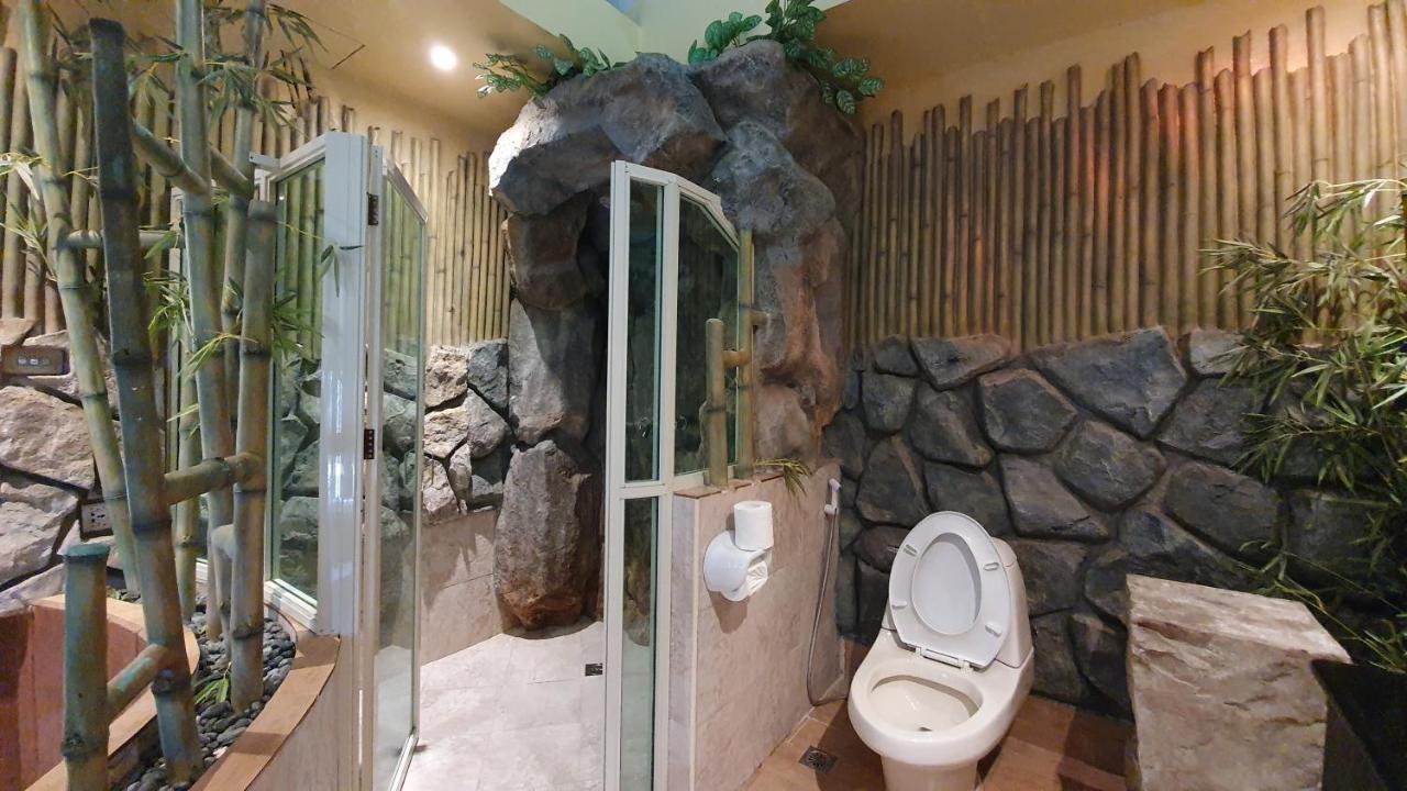Pinjalo Resort Manoc-Manoc Exterior photo